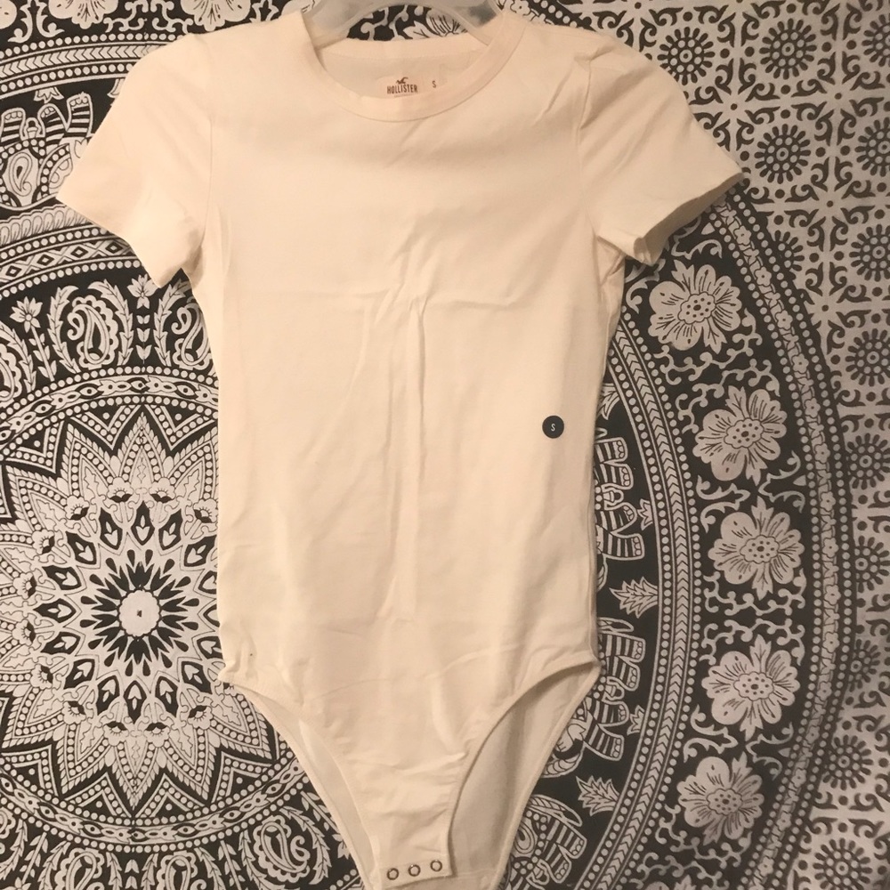 Hollister bodysuit